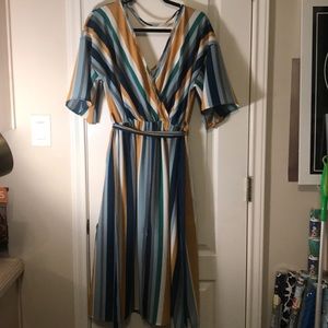 Retro NWT Blue Multicolor Striped Sleeved Dress